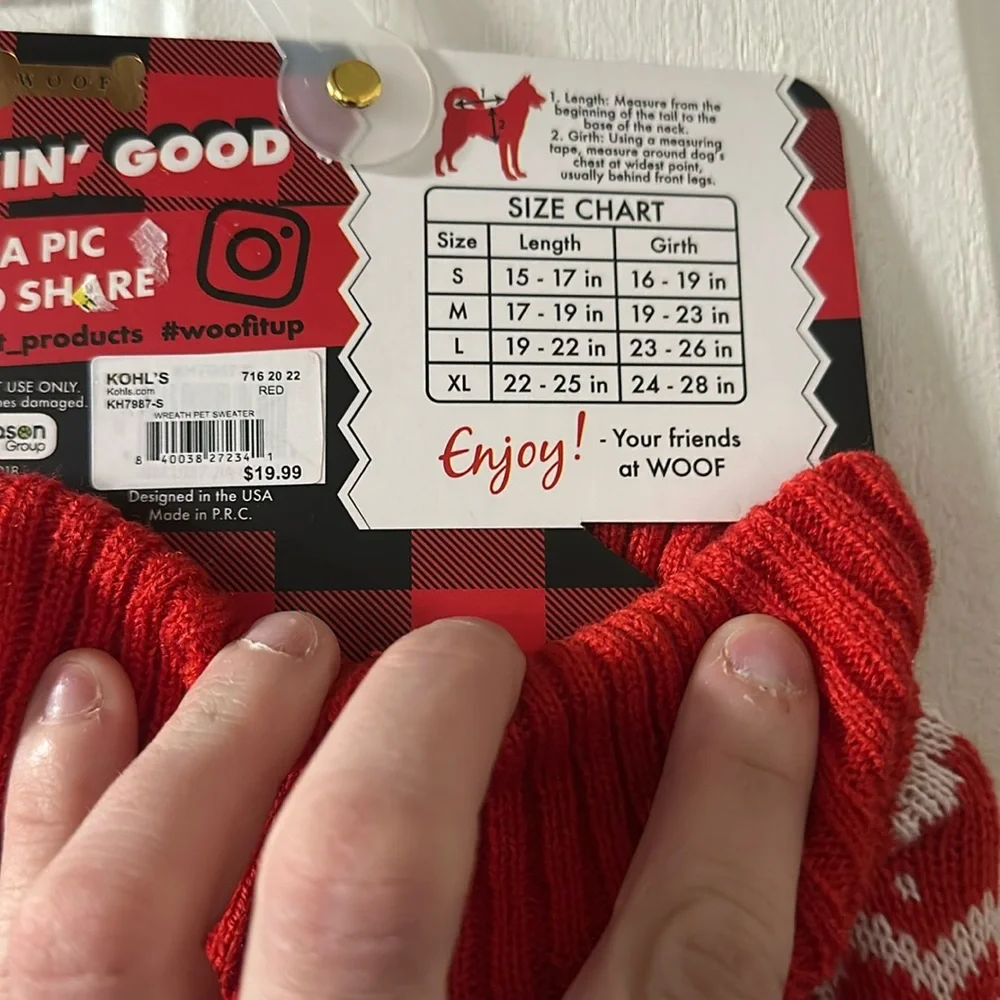 WOOF PET APPAREL PET CHRISTMAS/HOLIDAY SWEATER: NEW WITH TAGS: SIZE SMALL